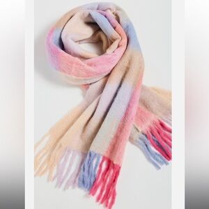 Madewell - cozy plaid scarf - pastel